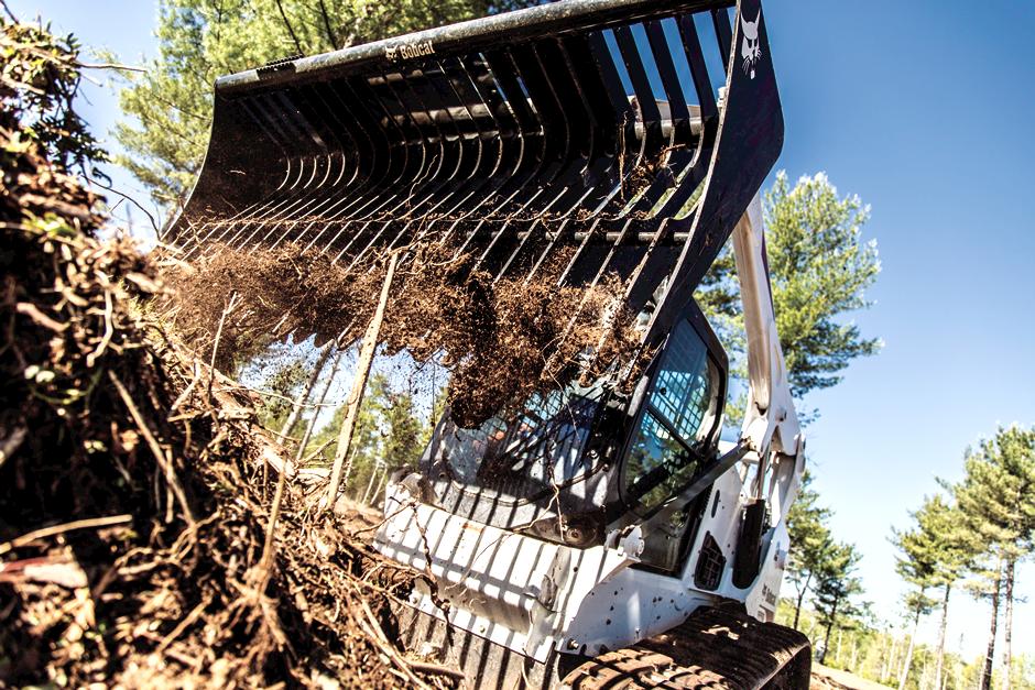 Forest City Landworks Ltd | 2013 McCracken Ct, London, ON N6G 5J2, Canada | Phone: (519) 266-6867