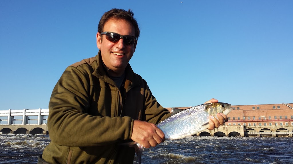 Guide de Pêche Patrick Therrien | 51 Carré, Carr Copp, Memphrémagog, QC J0B 1T0, Canada | Phone: (450) 515-6371