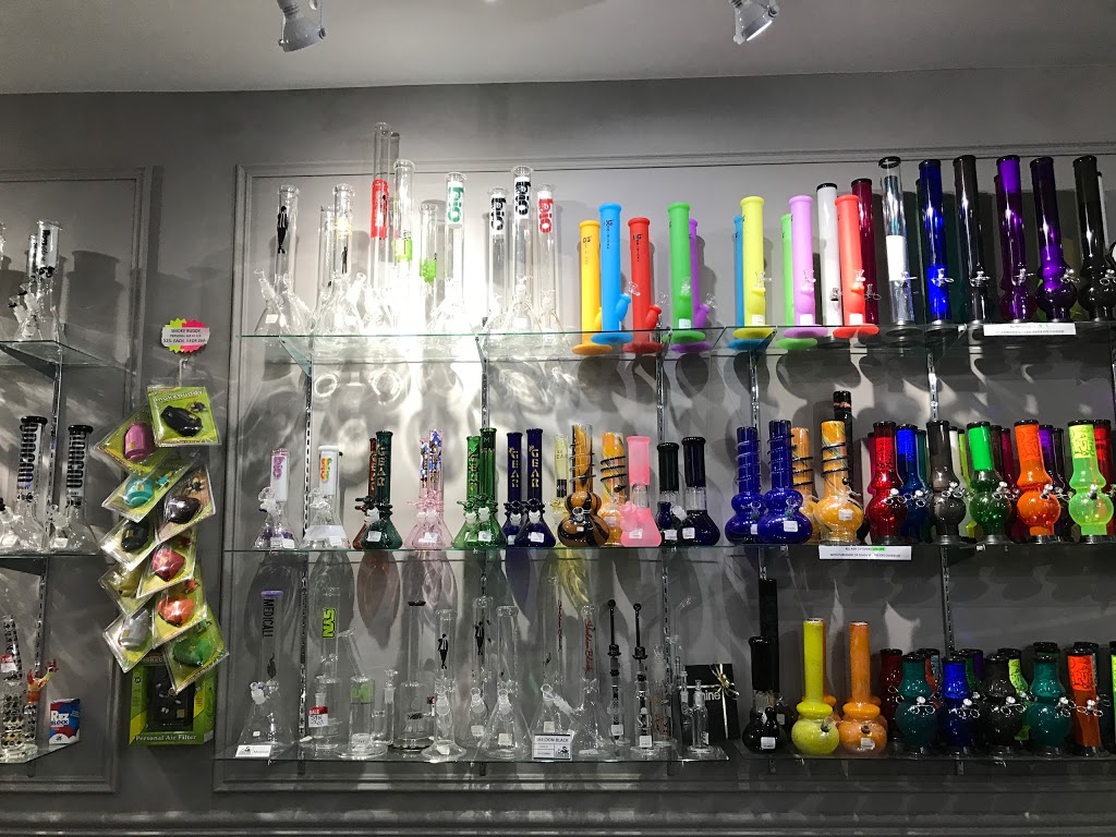 The Dragon | 282 Eglinton Ave W, Toronto, ON M4R 1B2, Canada | Phone: (416) 482-4367