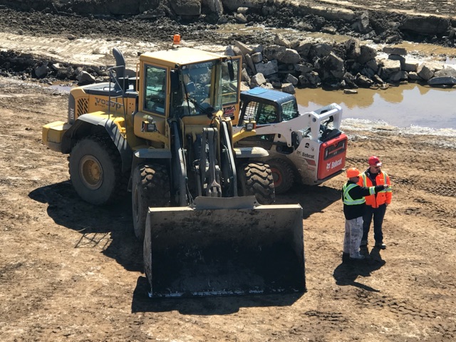 Elite Stone Quarries Ltd. | 2564 Brennan Line, Orillia, ON L3V 6H3, Canada | Phone: (705) 330-4959