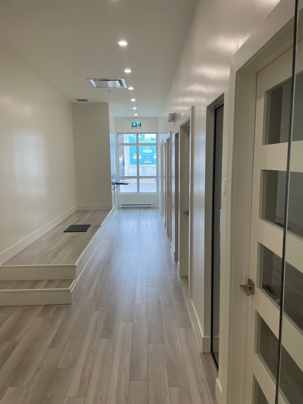 Podiatrie Du Bon Pied - Dr Samer Fneiche Podiatre – Terrebonne | 1425 Chem. Gascon Suite 106, Terrebonne, QC J6X 4L9, Canada | Phone: (450) 471-2608
