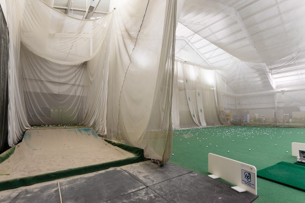 Ottawa Athletic Club | 2525 Lancaster Rd, Ottawa, ON K1B 4L5, Canada | Phone: (613) 523-1540