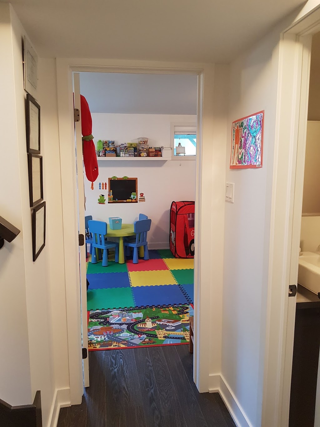 Nursery Les Amis À Samy | 3930 Rue Émiliana-Brosseau, Saint-Hubert, QC J3Y 0M9, Canada | Phone: (514) 768-7587