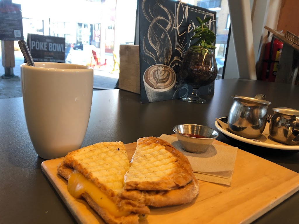 Lérudit Café | 2480 Rue Saint-Dominique, Jonquière, QC G7X 6K1, Canada | Phone: (418) 695-2233