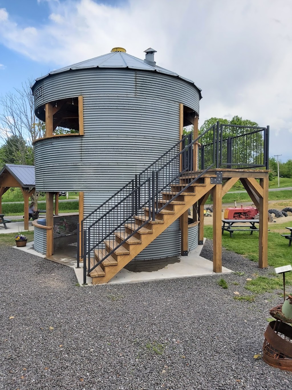 Fruitière Laliberté inc. | 1659 Rue des Érables, Saint-Lambert-de-Lauzon, QC G0S 2W0, Canada | Phone: (418) 889-9919