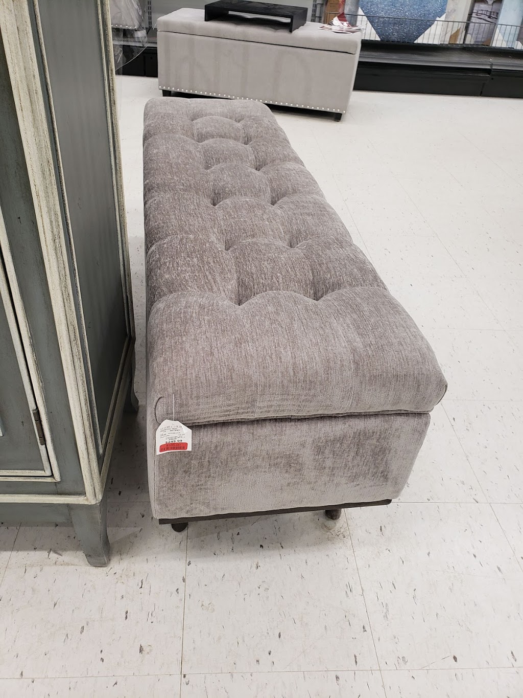 Marshalls | 841 Leila Ave, Winnipeg, MB R2V 3J7, Canada | Phone: (204) 338-4684