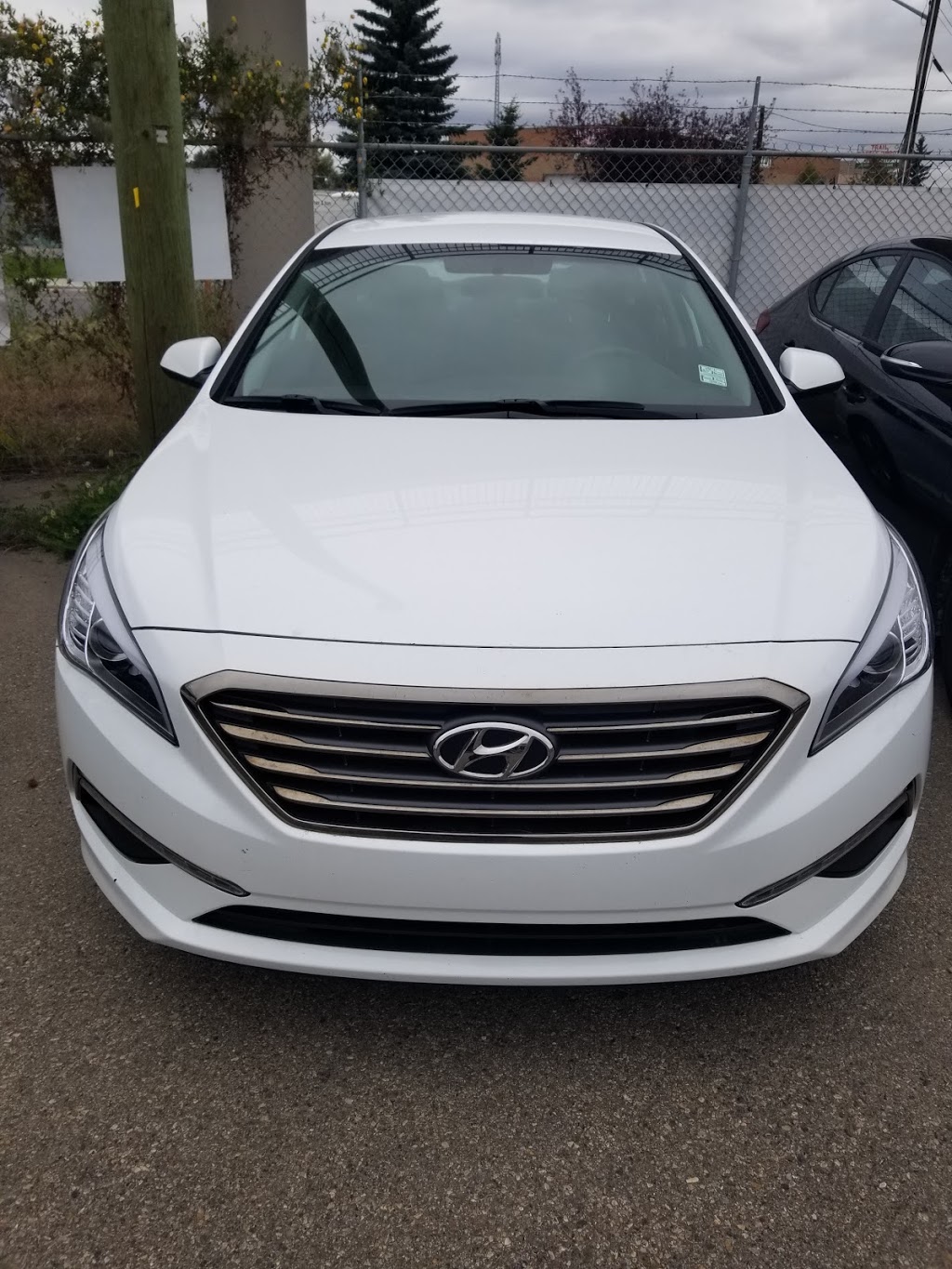 Used Autos Calgary | 3909 Macleod Trail SW, Calgary, AB T2G 2R4, Canada | Phone: (403) 671-8323