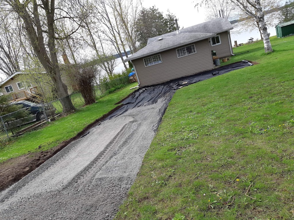 Claw Construction & Property Maintenance | 228 Windmere Rd, Woodville, ON K0M 2T0, Canada | Phone: (705) 928-6404