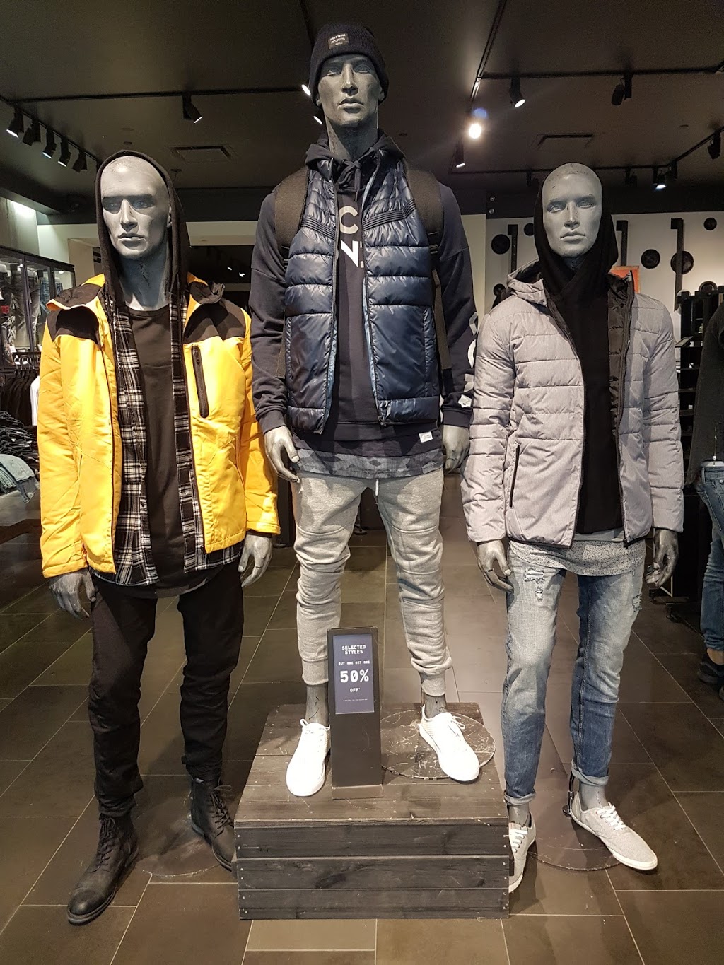 JACK & JONES | 300 Borough Dr, Scarborough, ON M1P 4P5, Canada | Phone: (416) 290-0462