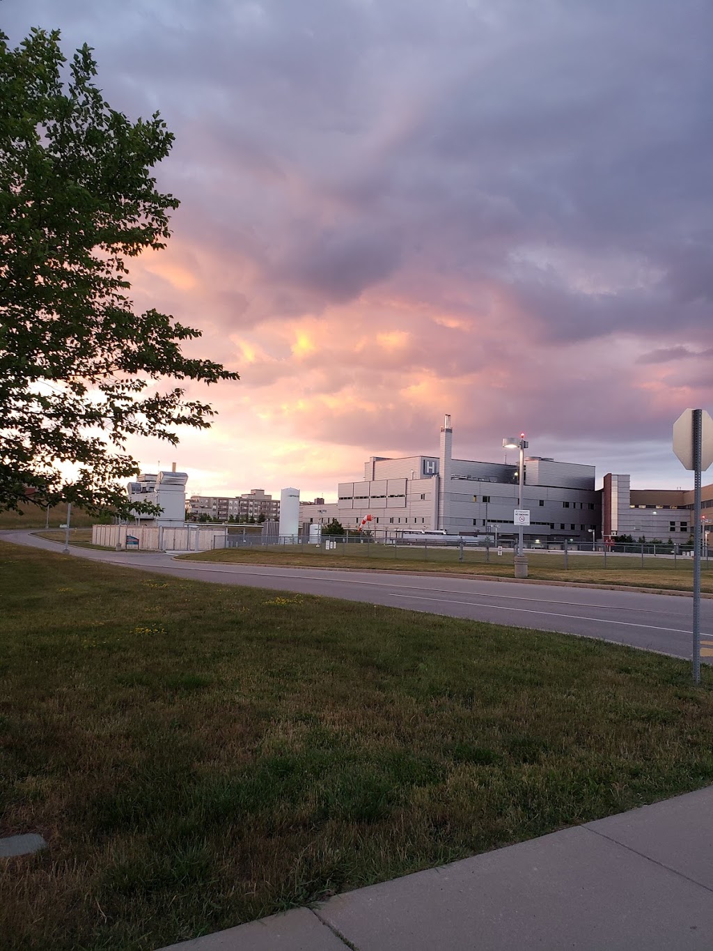 Woodstock General Hospital | 310 Juliana Dr, Woodstock, ON N4V 0A4, Canada | Phone: (519) 421-4211