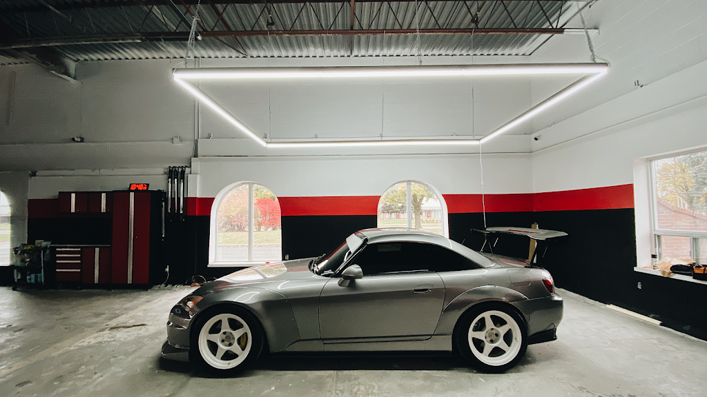 Royal Tints | 2650 John St Unit 16, Markham, ON L3R 2W4, Canada | Phone: (905) 447-9776