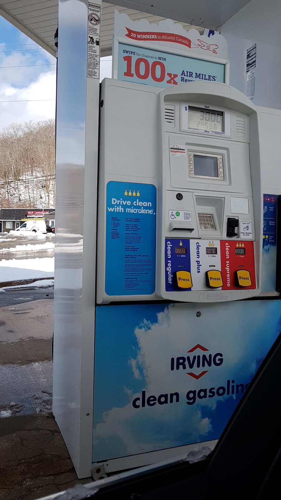 Irving Oil | 2599 Rocky Lake Dr, Waverley, NS B2R 1S6, Canada | Phone: (902) 860-0853