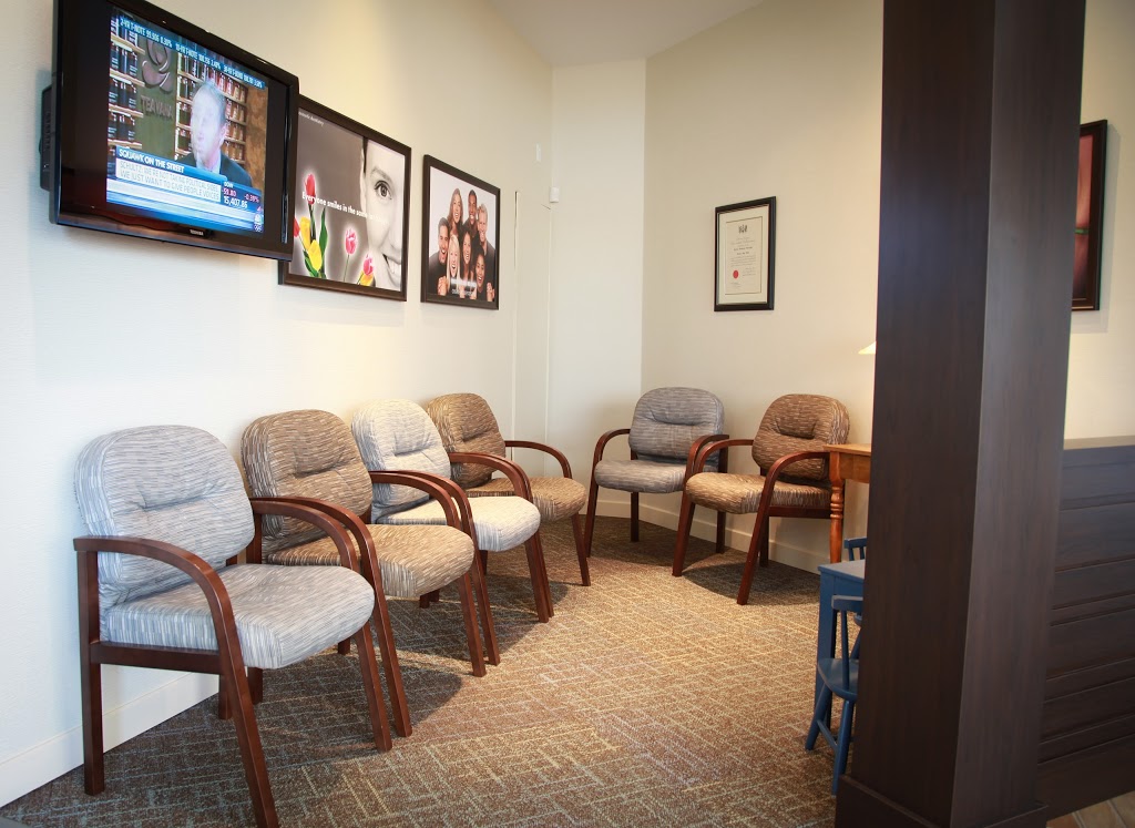 Lacewood Square Dentistry | 362 Lacewood Dr Suite 10, Halifax, NS B3S 1M7, Canada | Phone: (902) 443-3228