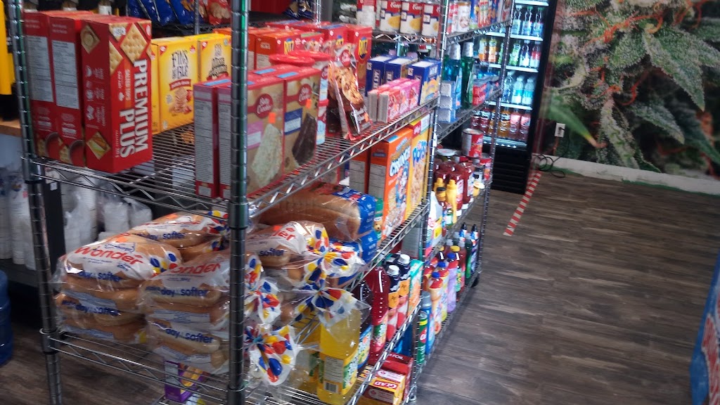 R&R Convenience | 488b Kokomis Rd, Golden Lake, ON K0J 1X0, Canada | Phone: (343) 369-3053