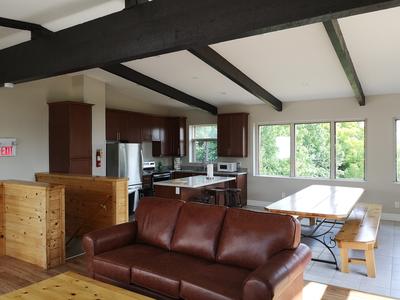 Blue Mountain rentals 219 Arlberg cr 8R | 219 Arlberg Crescent #8R, The Blue Mountains, ON L9Y 0M1, Canada | Phone: (705) 888-0660
