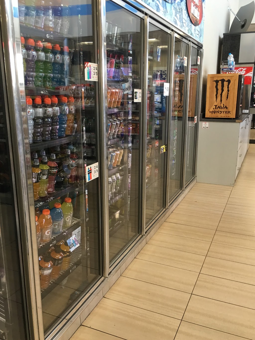 Petro-Canada | 6995 Dixie Rd, Mississauga, ON L5T 1A8, Canada | Phone: (905) 670-8118
