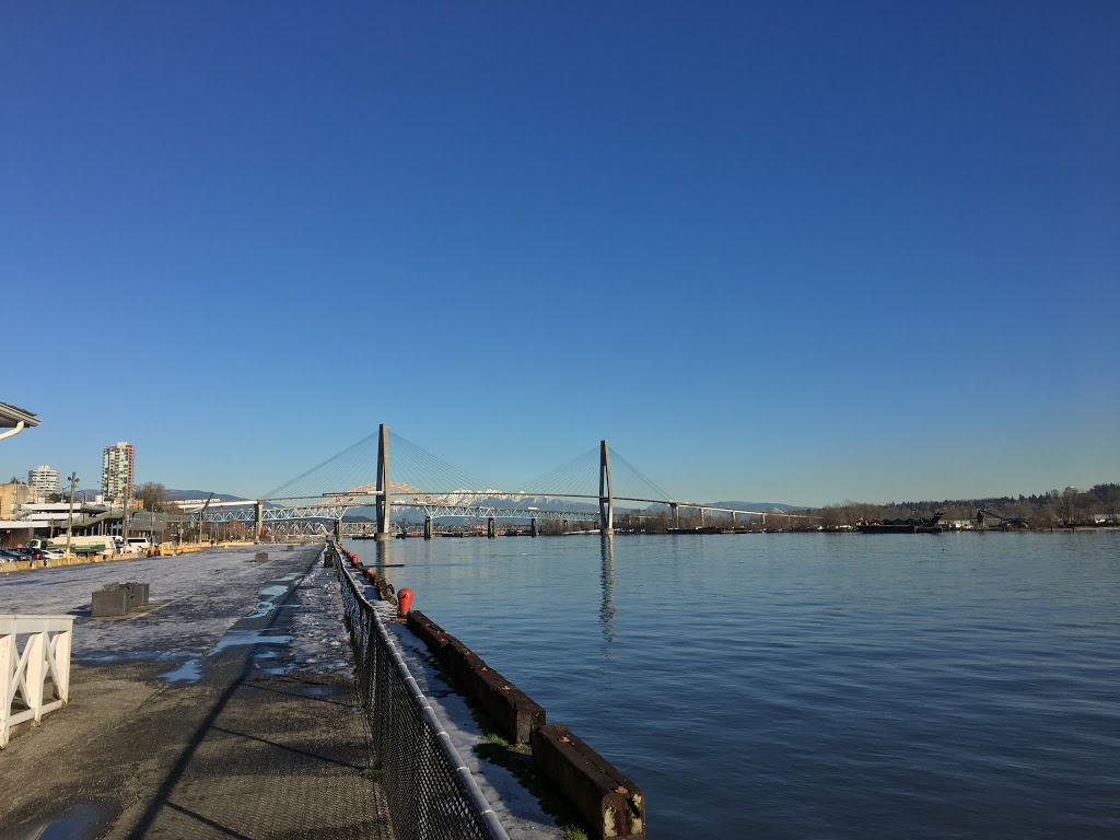 Advanced Parking Quayside Drive - Lot #9056 | 750 Quayside Dr, New Westminster, BC V3M 6B9, Canada | Phone: (604) 681-6152