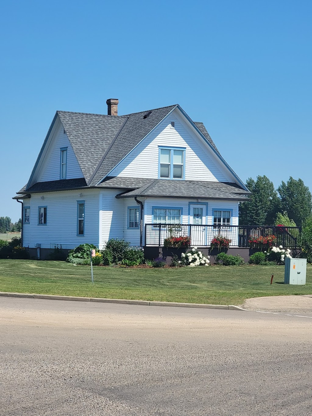 Wadey Visitor Information Centre | 4400 South St, Blackfalds, AB T0M 0J0, Canada | Phone: (403) 885-0335
