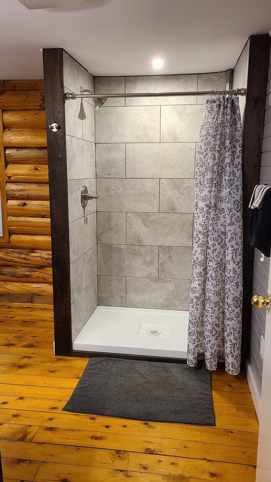 Ridgeback Lodge Inc. | 86 Old Reach Rd, Kingston, NB E5N 1B2, Canada | Phone: (506) 763-2617