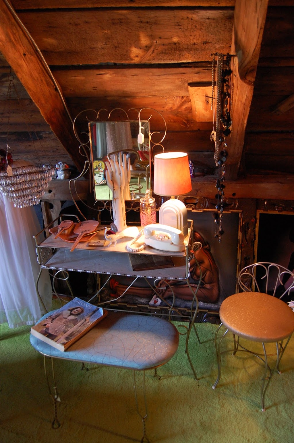 Stowaway Vintage | 1606 County Rd 10, Cherry Valley, ON K0K 1P0, Canada | Phone: (613) 920-1085
