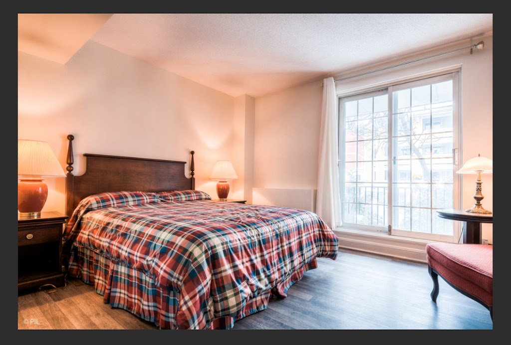 Chambre Deluxe | 252 Chem. du Lac-Millette, Saint-Sauveur, QC J0R 1R3, Canada | Phone: (514) 889-4412
