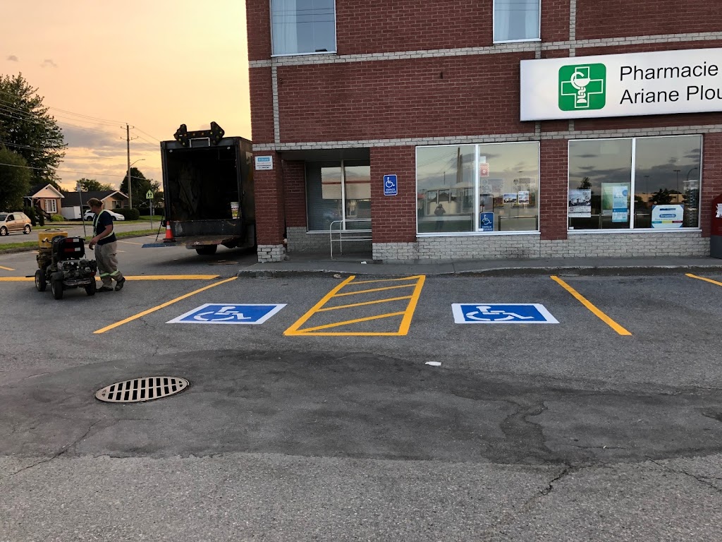 Lignes de Stationnement - Entretien et Traçage 2006 Inc | 280 Rue Dollard, Magog, QC J1X 2M6, Canada | Phone: (819) 446-7705