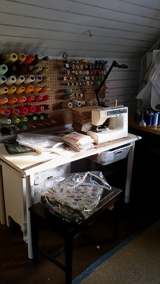 Inching To Sew | 7 Corey St, Bloomfield, ON K0K 1G0, Canada | Phone: (613) 393-0185