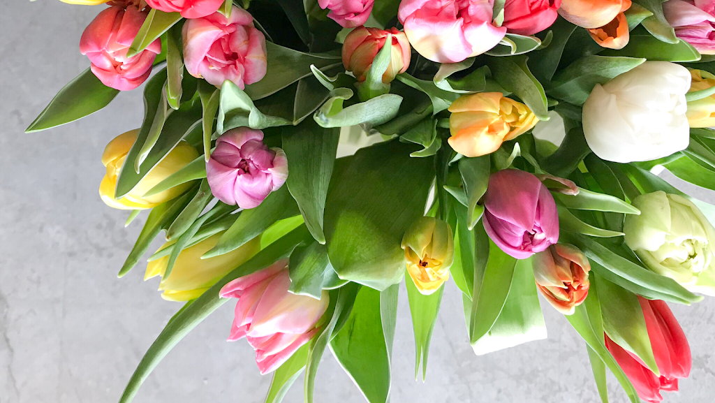 BLOOM - Petals & Gift | 820 Triple E Blvd #1, Winkler, MB R6W 0M7, Canada | Phone: (204) 325-4342