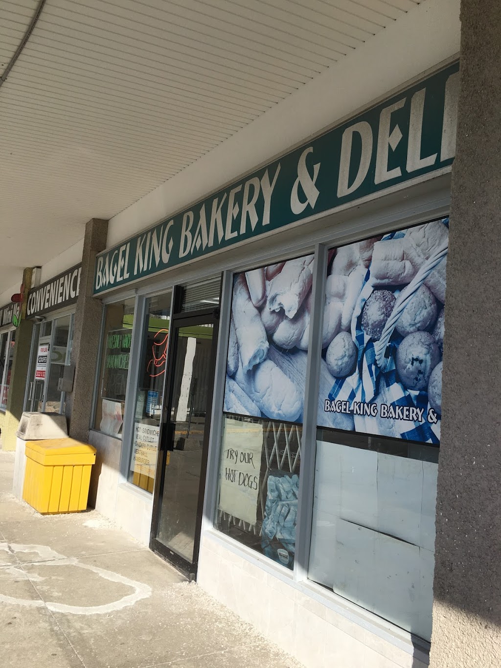 Bagel King Bakery & Deli | 75 Underhill Dr, North York, ON M3A 2J8, Canada | Phone: (416) 385-9242
