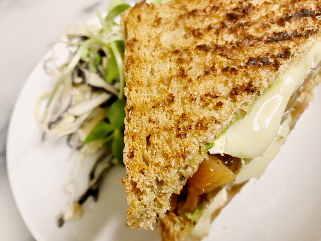 Riverdale Perk Cafe | 633 Logan Avenue, Toronto, ON M4K 3C4, Canada | Phone: (416) 462-3538