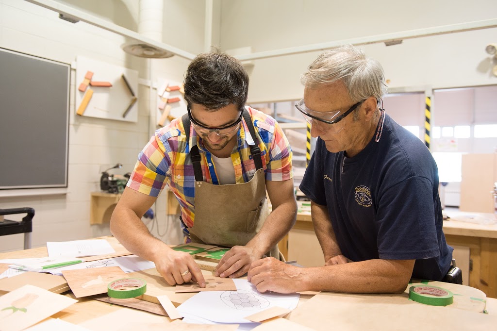 Centre de formation professionnelle des Moulins | 2525 Boulevard des Entreprises, Terrebonne, QC J6W 3L4, Canada | Phone: (450) 492-3551
