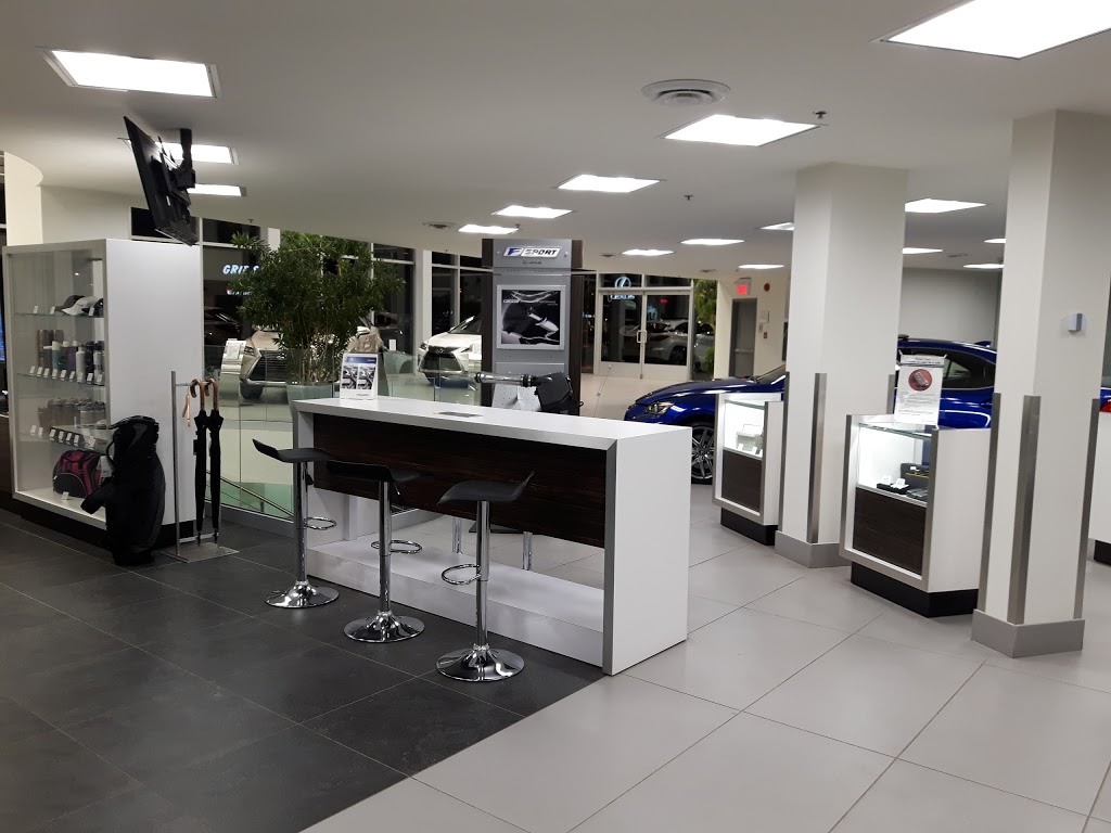 Lexus Gabriel Brossard | 5770 Boulevard Taschereau, Brossard, QC J4W 1M6, Canada | Phone: (450) 923-7777