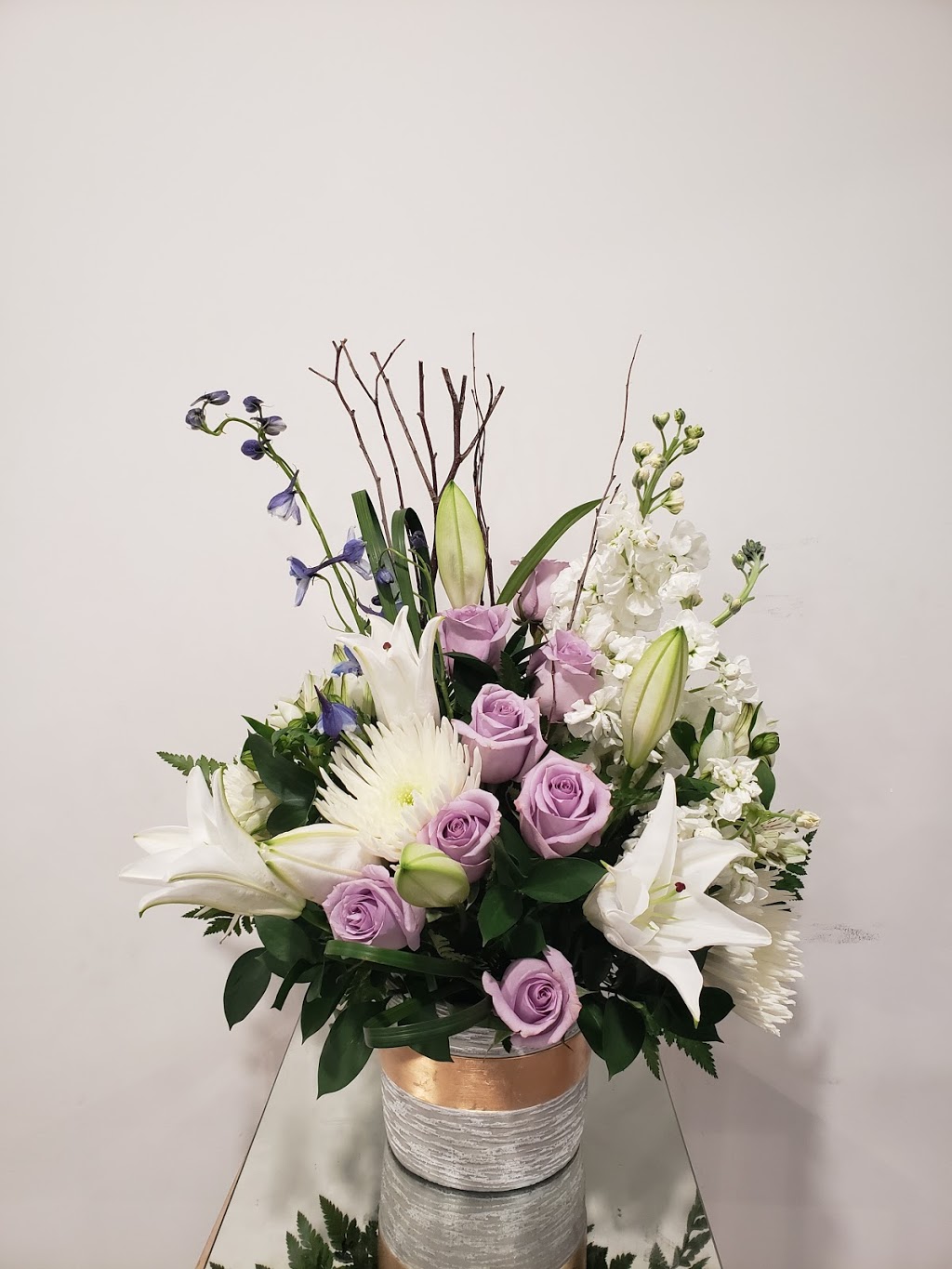 Your Dream Flowers | 1540 Roseville Rd, Cambridge, ON N1R 5S3, Canada | Phone: (519) 635-8982