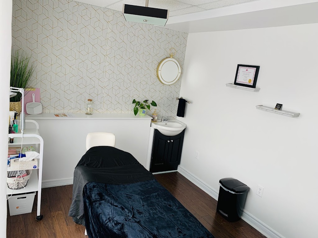 Golden Beauty | 28 Chem. de la Savane, Gatineau, QC J8T 5C2, Canada | Phone: (819) 968-2049