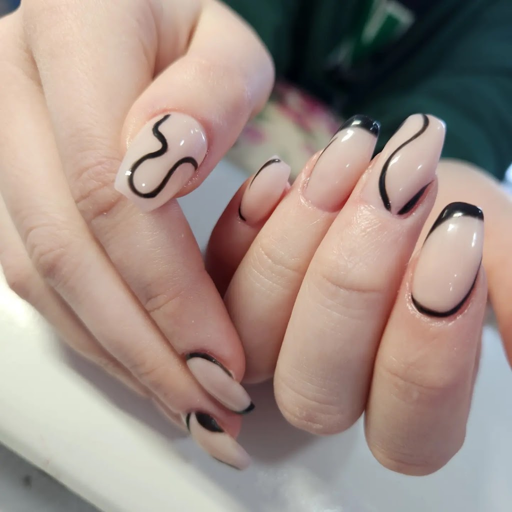 Redeemed Nail Studio | 90 Schantz St S, Schanzenfeld, MB R6W 0E4, Canada | Phone: (204) 325-5625