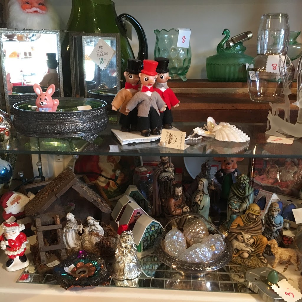 Avoca Antiques | 8878 M-136 Avoca Rd, Avoca, MI 48006, USA | Phone: (810) 324-9177