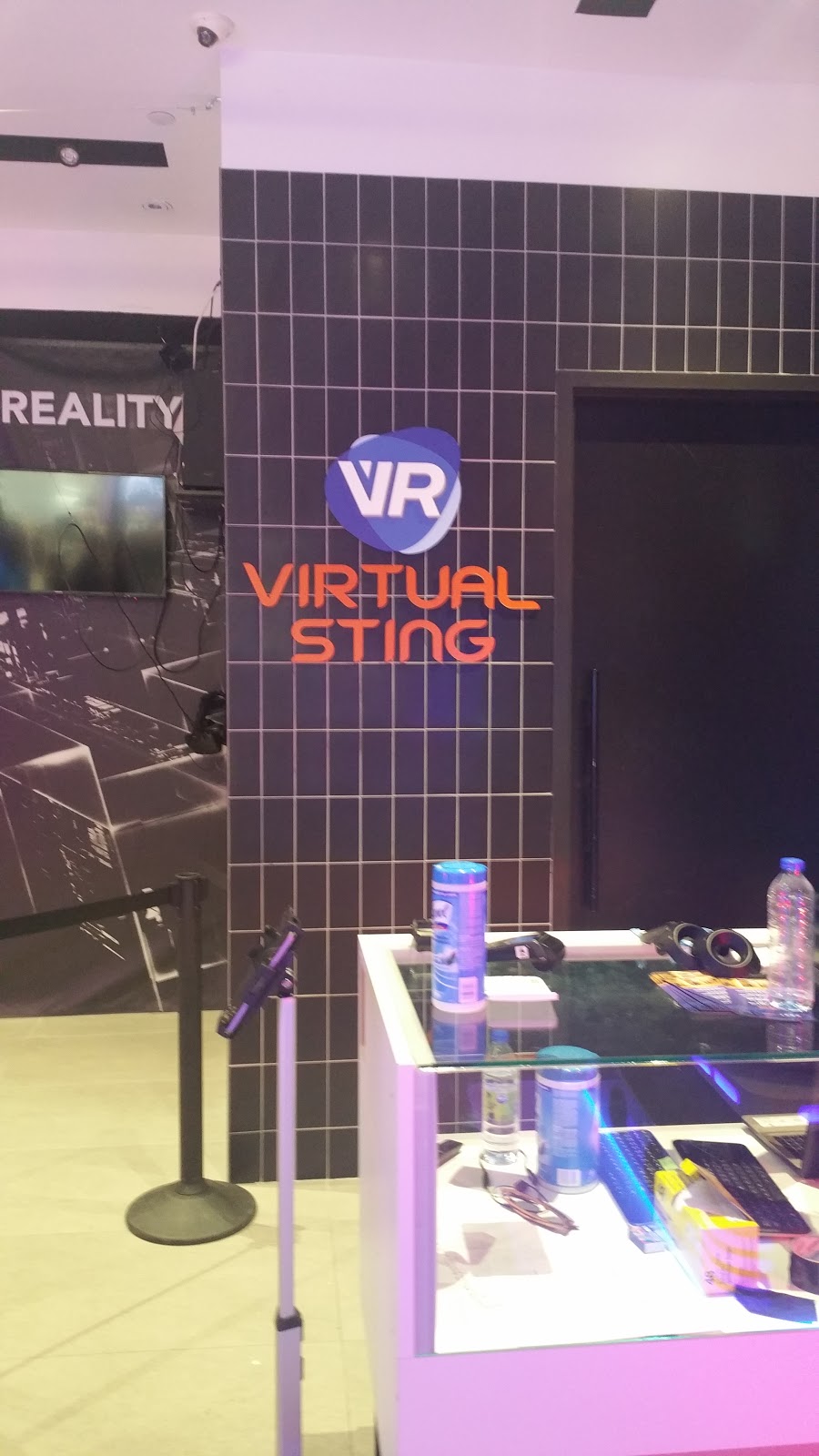 Virtual Sting Oshawa Centre - VR Arcade | Entrance 7, 419 King St W #4226, Oshawa, ON L1J 2K5, Canada | Phone: (905) 240-8111