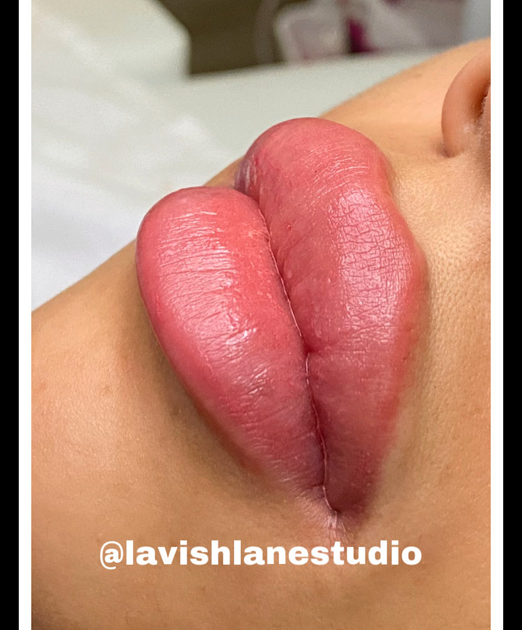 Lavish Lane Studio | 713 Newman Crescent, Whitby, ON L1N 1M7, Canada | Phone: (905) 442-1039