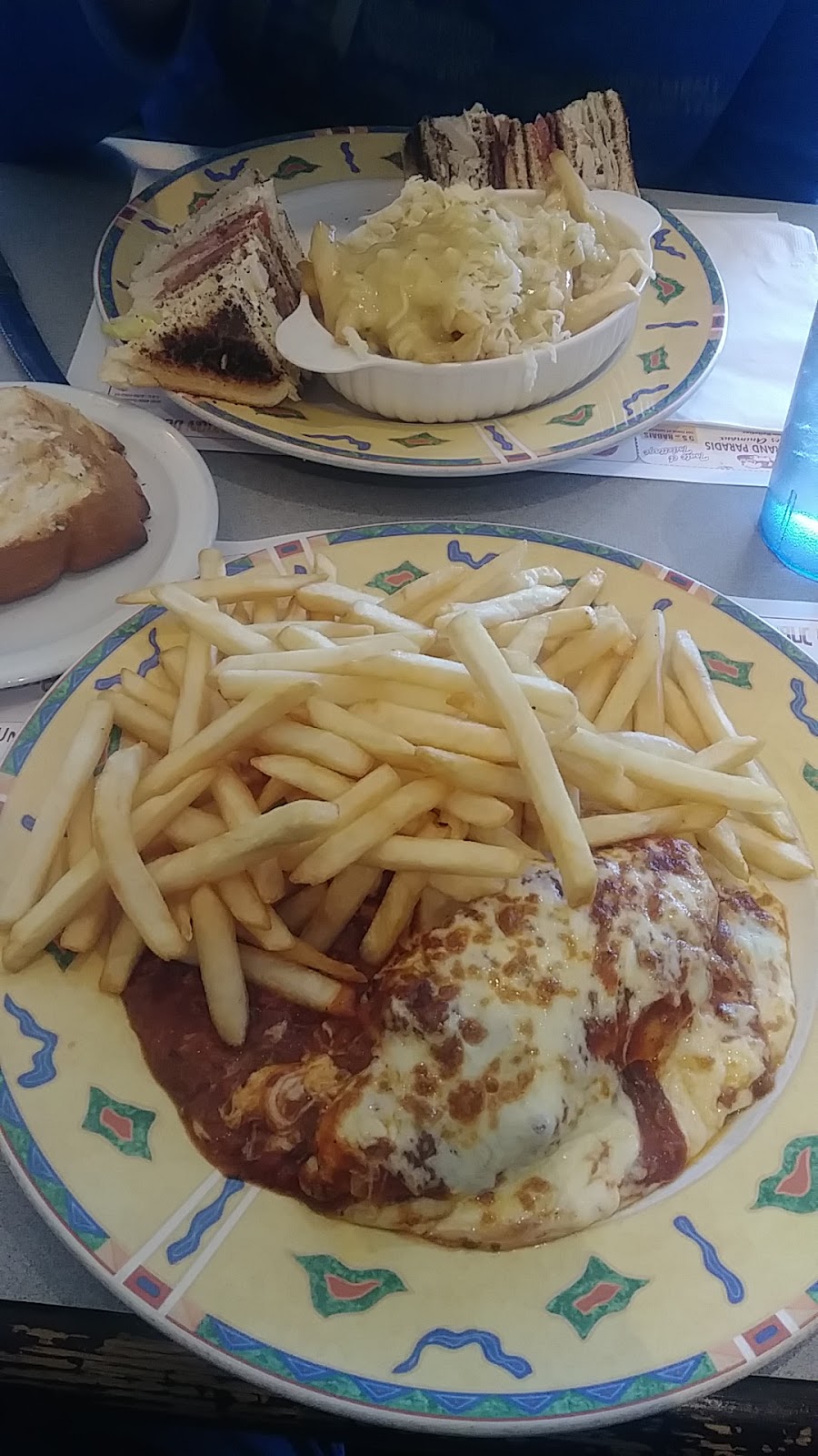 Buckingham Pizza | 421 Avenue de Buckingham, Gatineau, QC J8L 2G8, Canada | Phone: (819) 986-8555