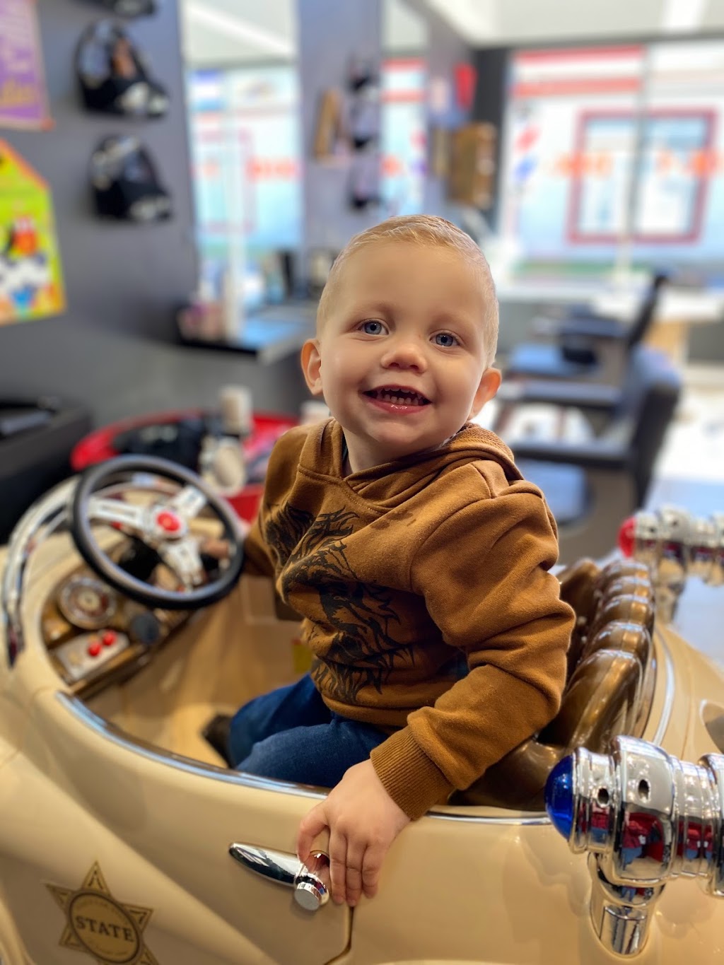 Barbier Dix.1 | 175 Chem. Jean-Adam Local 101, Saint-Sauveur, QC J0R 1R6, Canada | Phone: (450) 744-0260