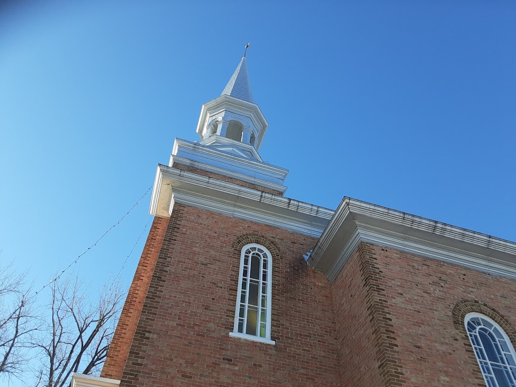 Église Saint-David-de-Sully | 524-538 Rue de la Fabrique, Pohénégamook, QC G0L 1J0, Canada | Phone: (418) 862-2805 ext. 370