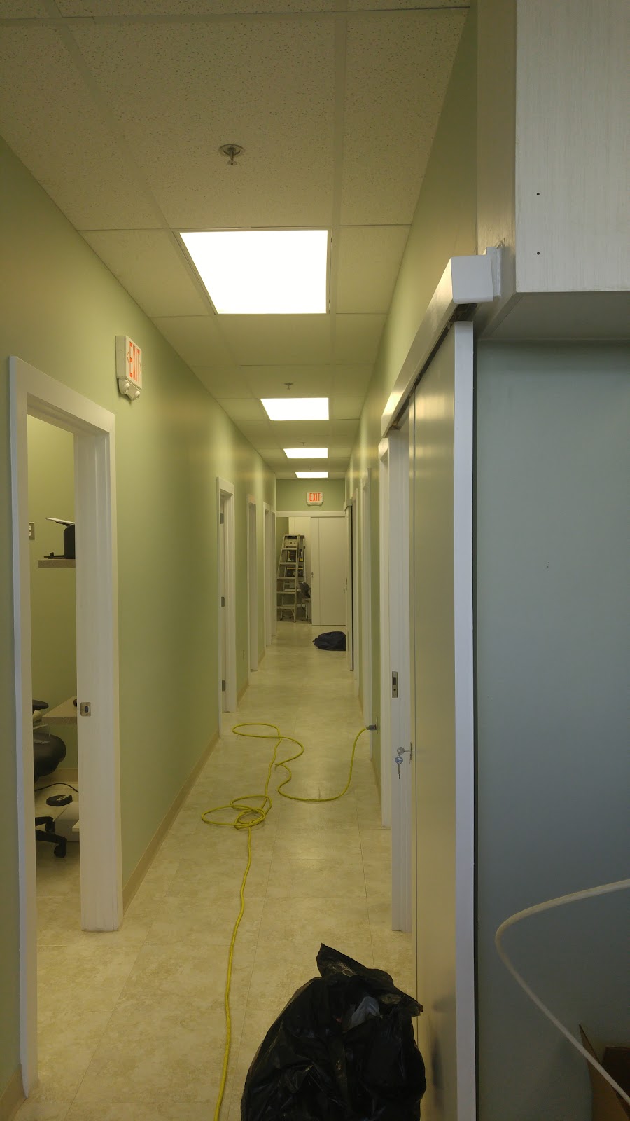 Royal Centre North | 71 St NW, Edmonton, AB T5Z 3Z8, Canada | Phone: (780) 906-9665