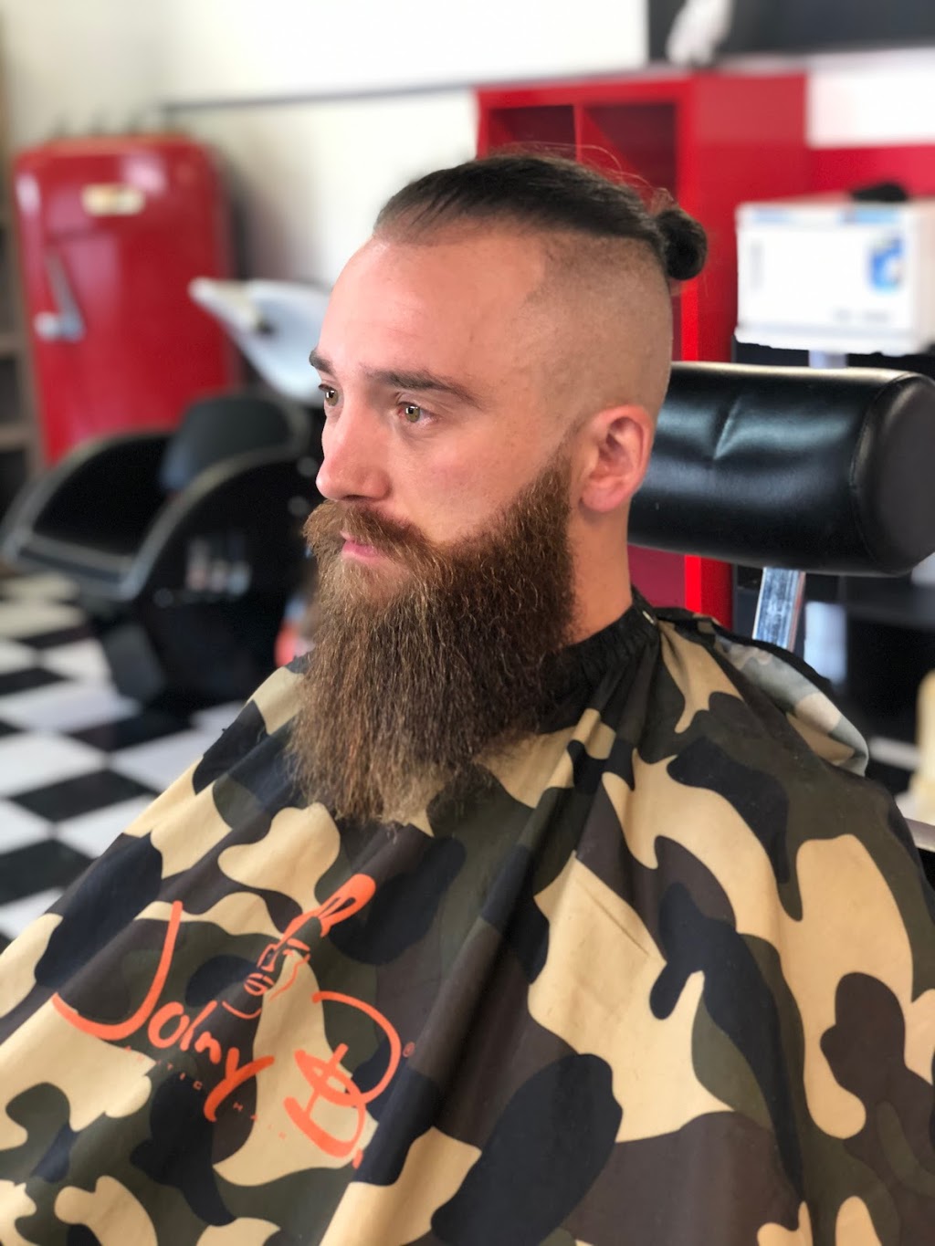 BARBIER STUDIO | 924-A Rue Saint-Pierre, Drummondville, QC J2C 4A5, Canada | Phone: (819) 850-8686