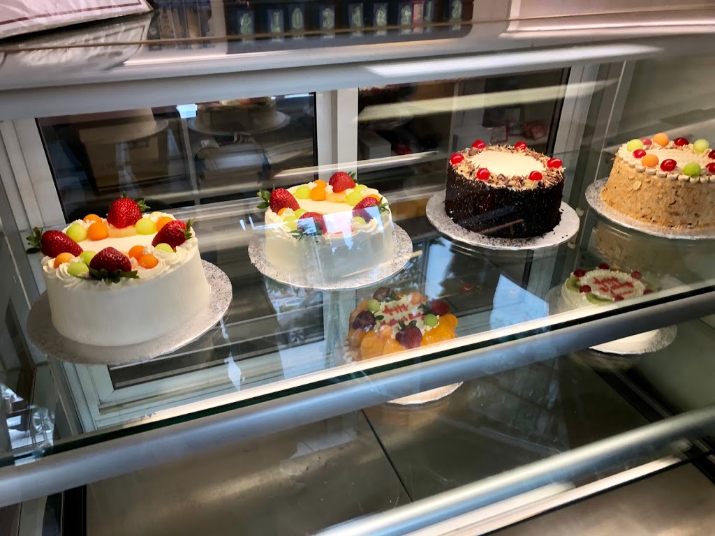 Annas Cake House | 5510 Cambie St, Vancouver, BC V5Z 3A2, Canada | Phone: (604) 325-8214