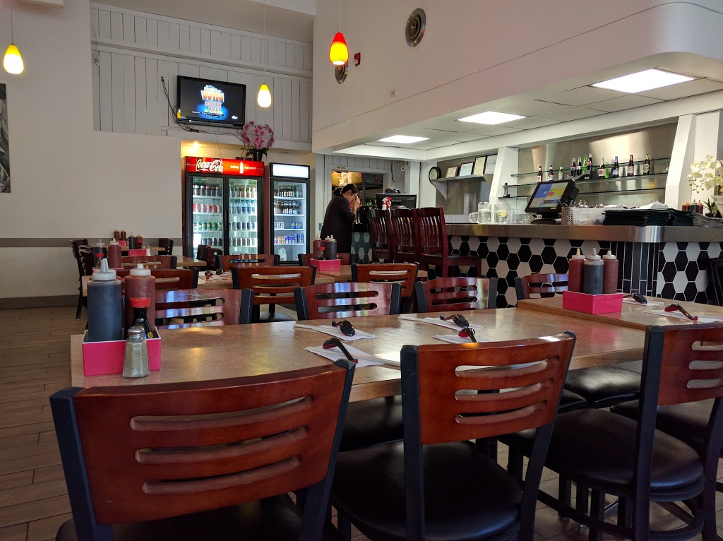 Golden Bell Saigon Restaurant | 1112 17 Ave SW, Calgary, AB T2T 0B4, Canada | Phone: (403) 452-8803