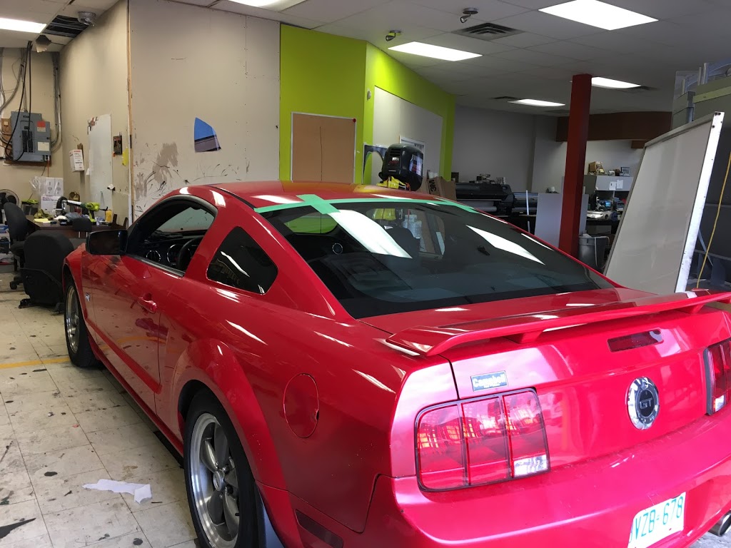 Windsor Auto Glass | 3880 Tecumseh Rd E Unit 2, Windsor, ON N8W 1J2, Canada | Phone: (519) 981-1123