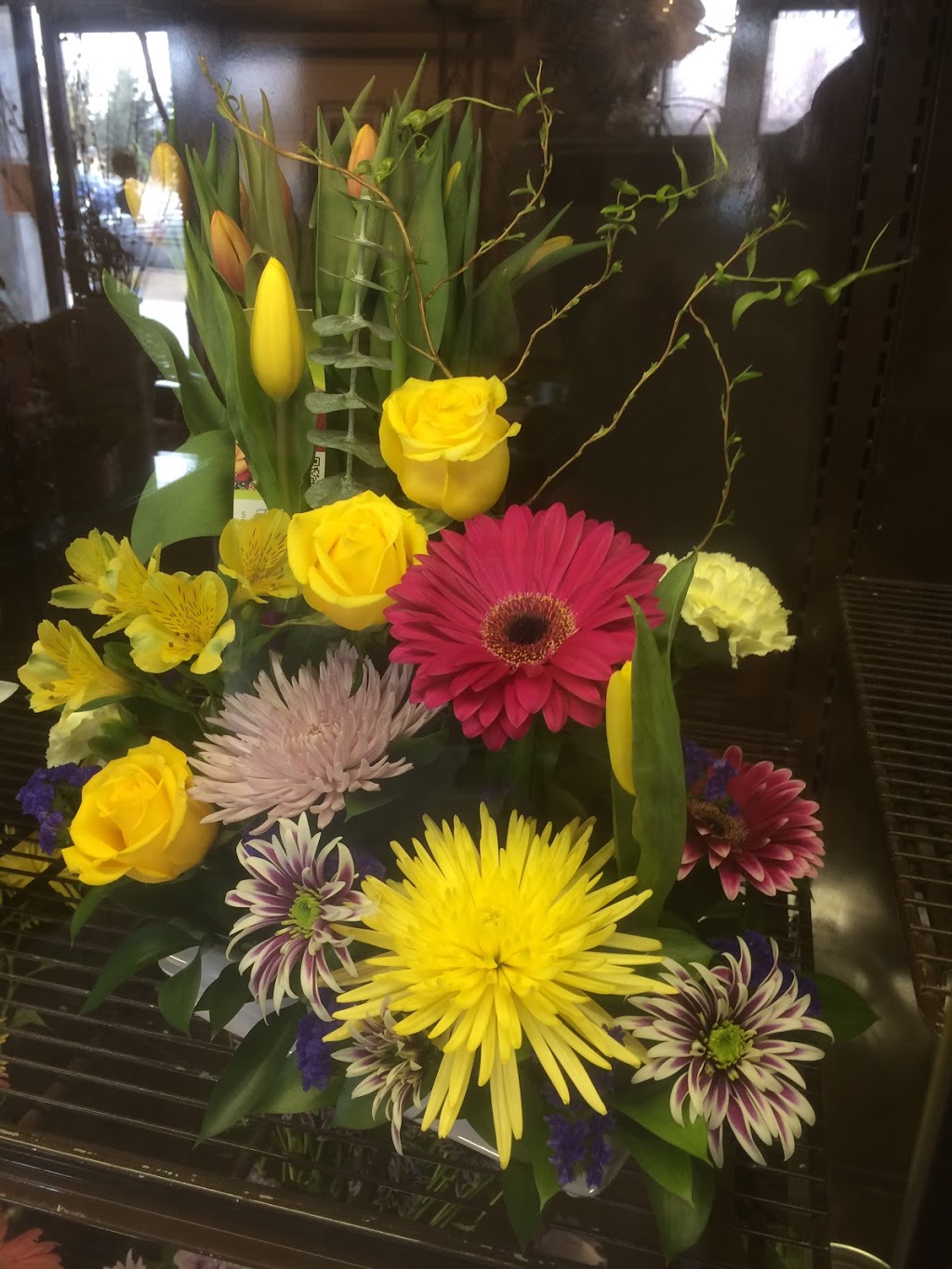 Anika Arts & Flowers | 613 Longfields Dr, Ottawa, ON K2J 6J2, Canada | Phone: (613) 825-7811