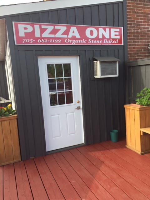 Pizza One Muskoka | 480 Muskoka Rd S, Gravenhurst, ON P1P 1J8, Canada | Phone: (705) 681-1122