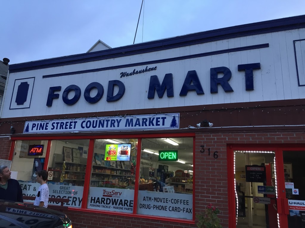 Richard Store | Country Market, 312 Pine St, Waubaushene, ON L0K 2C0, Canada