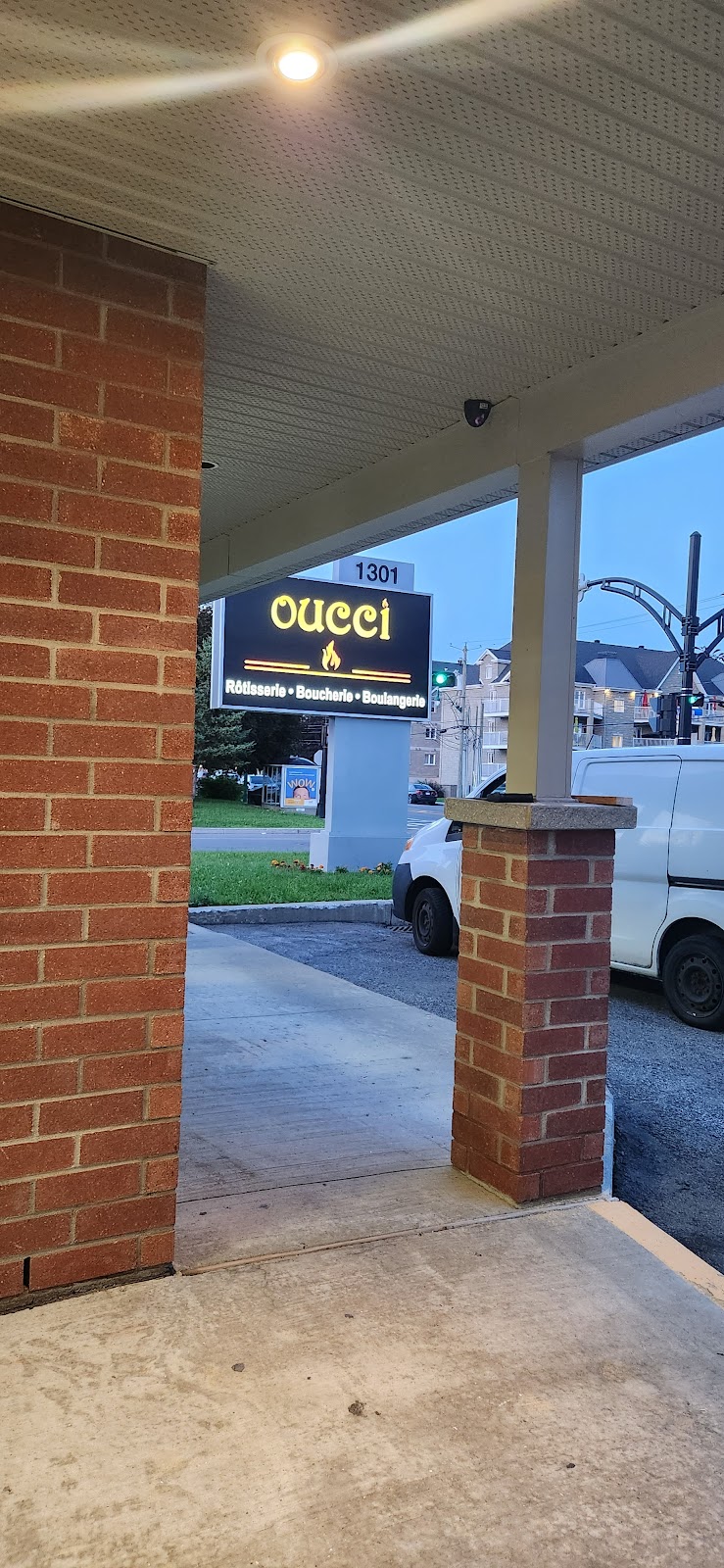 OUCCI PRÊT À MANGER | 1301 Rue Notre-Dame, Repentigny, QC J5Y 3Z3, Canada | Phone: (450) 704-0856